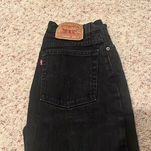 Black Levi’s jeans. 512 slim fit tapered leg. size 27